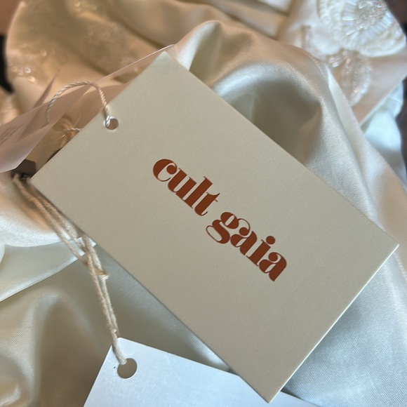 Cult Gaia SINAI BEADED Cream Puff Sleeve Blouse 8 - Picture 5 of 7